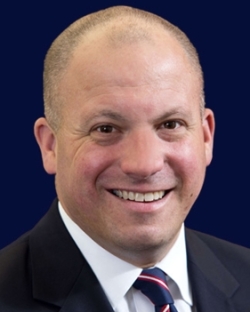 Daniel Kleven Gelb