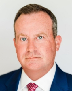 Christopher R Clifton