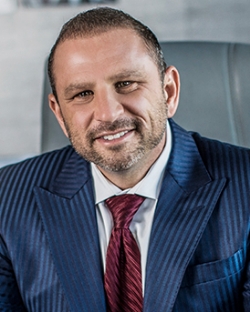 Marc J Victor